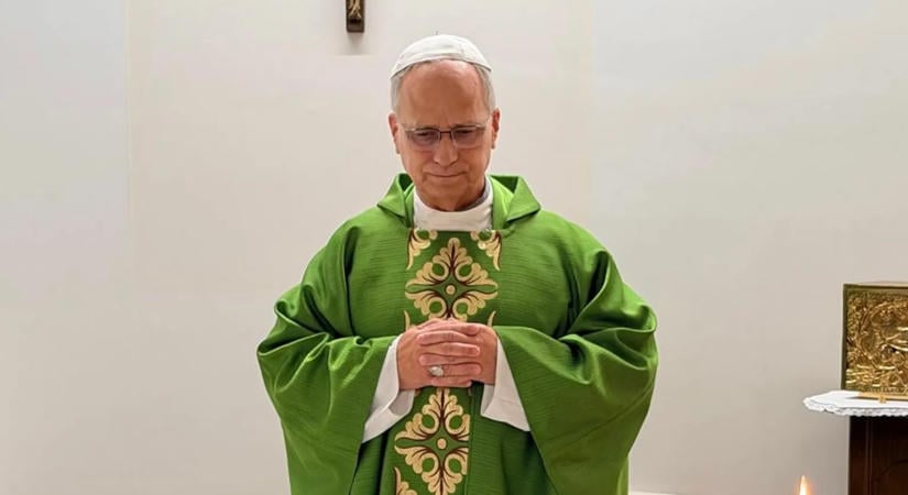 XIV. Leó aggasztónak nevezte az ukrajnai Oleski humanitárius helyzetét