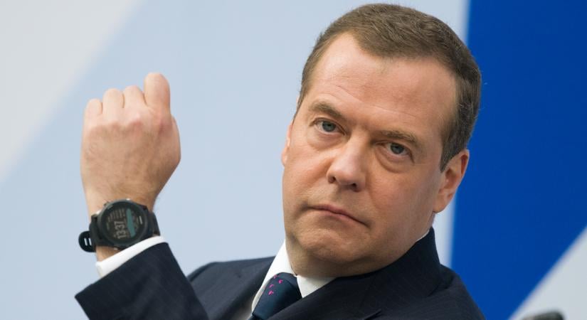 Dmitrij Medvegyev: Mark Rutte túltolta a varázsgombát