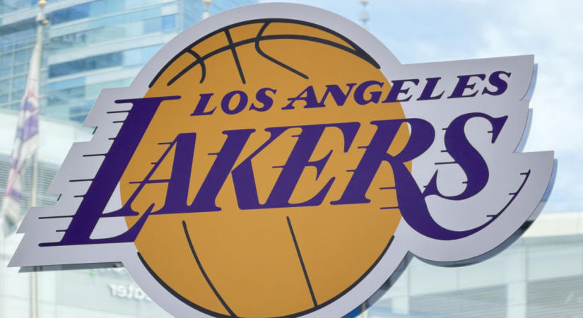 Rekordáron cserélt gazdát a Los Angeles Lakers