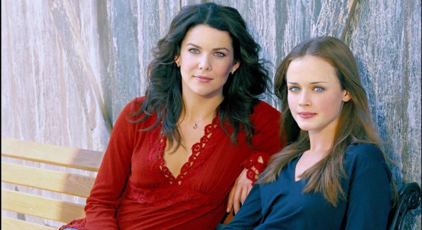 45 éves lett mindenki Rory Gilmore-ja: ennyit változott Alexis Bledel a Szívek szállodája óta – Galéria
