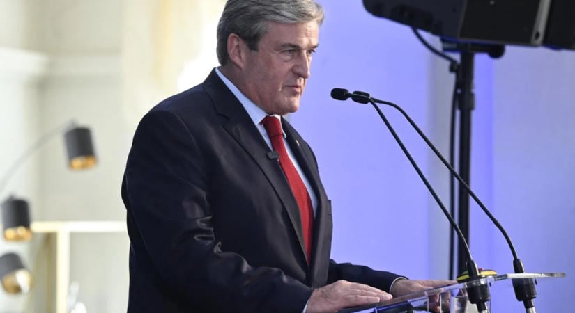 Újabb két feljelentést tett Kapitány István miniszter 166 milliárd forintnyi Eximbankos befektetés miatt
