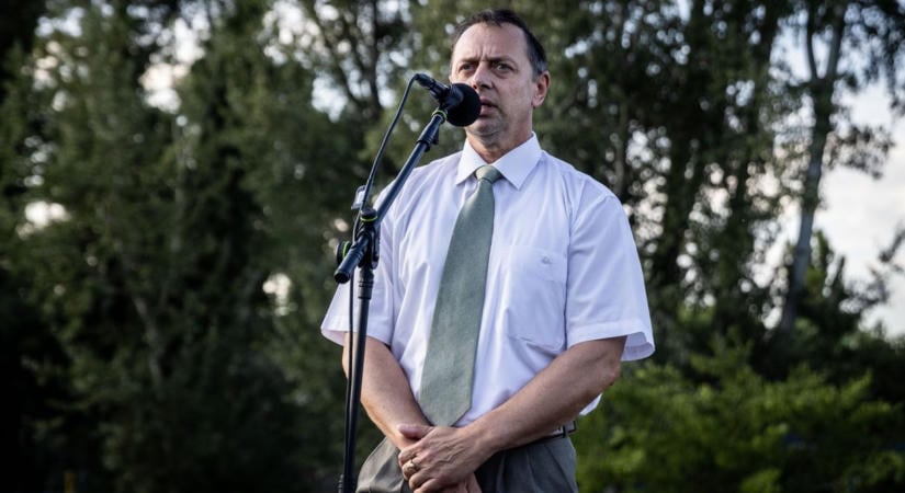 Akár a mandátumától is megfoszthatják Kaprinyák Tibort