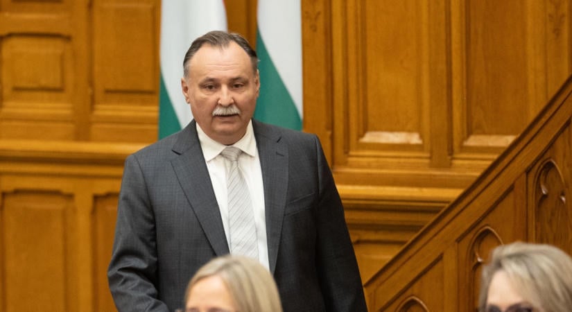 Gajdos László kimondta, ezért távozik valójában a vízügy vezetője