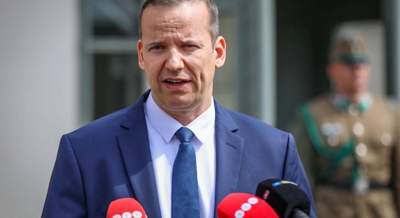Pályaorientációs napot tartottak az iskolában, a Fidesz és a Mi Hazánk érzékenyítést kiáltott