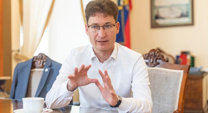 Cser-Palkovics András hiányolja a kormány részéről az önkormányzatiságot érintő szakpolitikai bejelentéseket