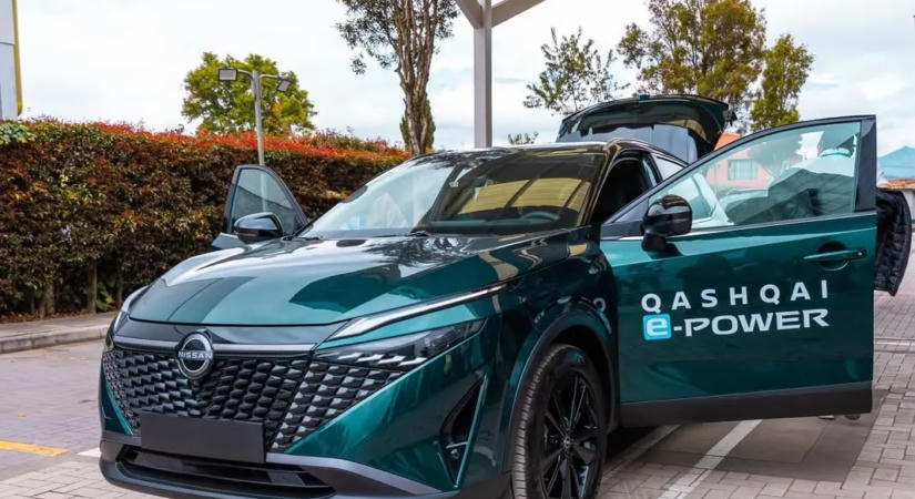 1980 kilométer egy tank benzinnel? A Nissan megcsinálta!