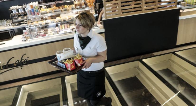 Ebben a McDonald’s-ban emberi csontok kerültek kiállításra