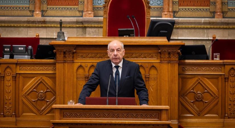 Török Gábor: Sulyok Tamás utoljára bizonyítja, hogy teljesen alkalmatlan volt a feladatra