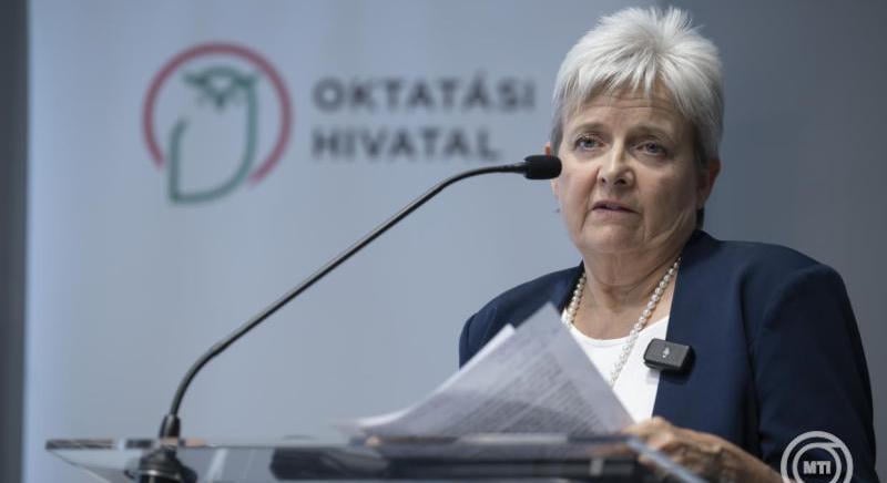 Béremelést és iskolafelújításokat ígér Lannert Judit