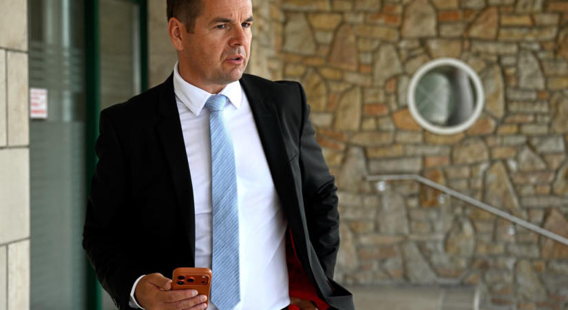 Németh Balázs nekiment Radnai Márknak, fejére olvasta köztévés múltját