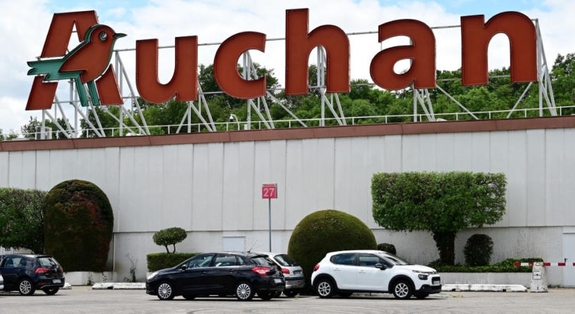 Termékvisszahívás: az Auchan szalmonella miatt vette le a polcokról ezt az élelmiszert