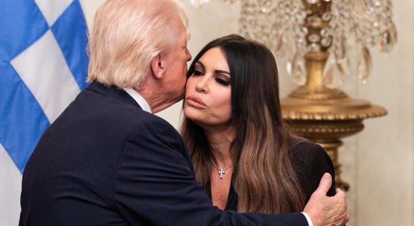 Lemondott az Egyesült Államok athéni nagykövete, aki korábban Donald Trump Jr. jegyese volt