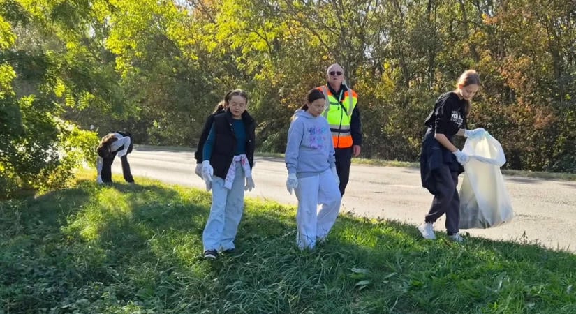 TeSzedd! akció: Három óra alatt ötven zsák hulladék gyűlt össze