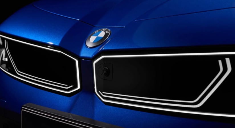 Érkezik a legújabb belső égésű motoros Neue Klasse BMW! Ekkor mutatják be!