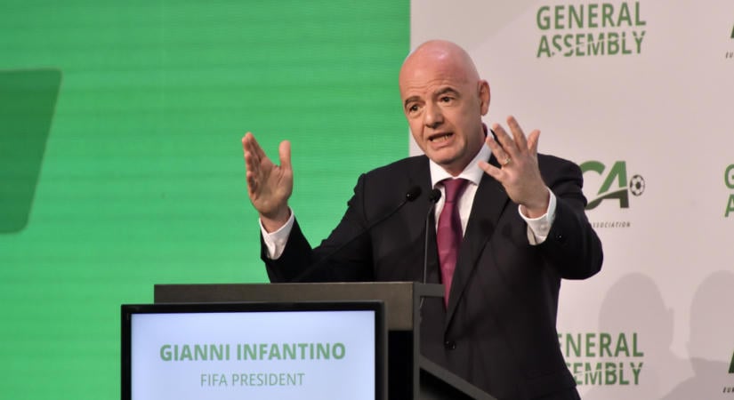 Úgy fest, komoly kihívót kapott Gianni Infantino
