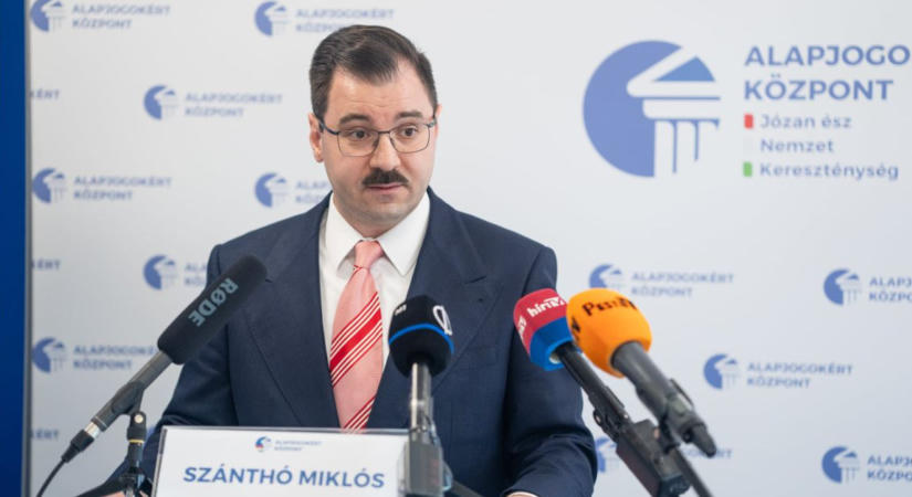 2,8 milliárdot adott az Orbán-kormány az Alapjogokért Központnak titkos kormányhatátozatozatokkal