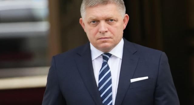 A kormányfő garanciát kér az SNS-től a parlamenti többség megőrzésére
