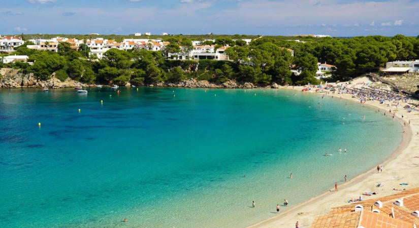Erre a titkos mediterrán paradicsomsziget alig járnak magyarok, pedig sok turista szerint a világ egyik legszebb helye