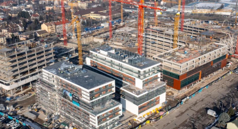 Felfüggesztette egy építőipari cég kötvényeinek kereskedését a Budapesti Értéktőzsde
