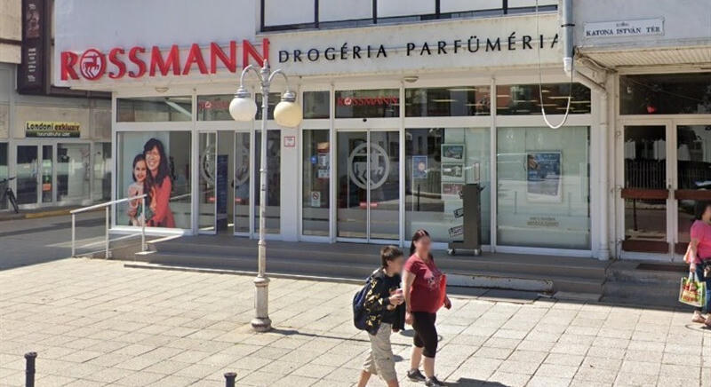 Betört kirakatok a Katona téren és a Széchenyi utcán, rendőrségi vizsgálat indult az egri rongálások ügyében
