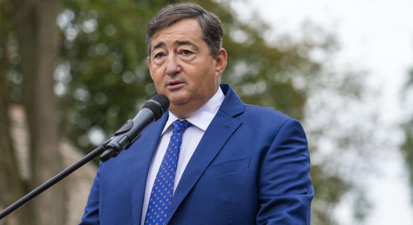 Túl alacsony árat ajánlott Mészáros Lőrinc autókereskedő cége, érvénytelenítették az ajánlatot
