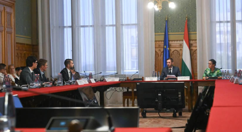 Meghallgatták az NVVH-jelölteket az igazságügyi bizottság zárt ülésén