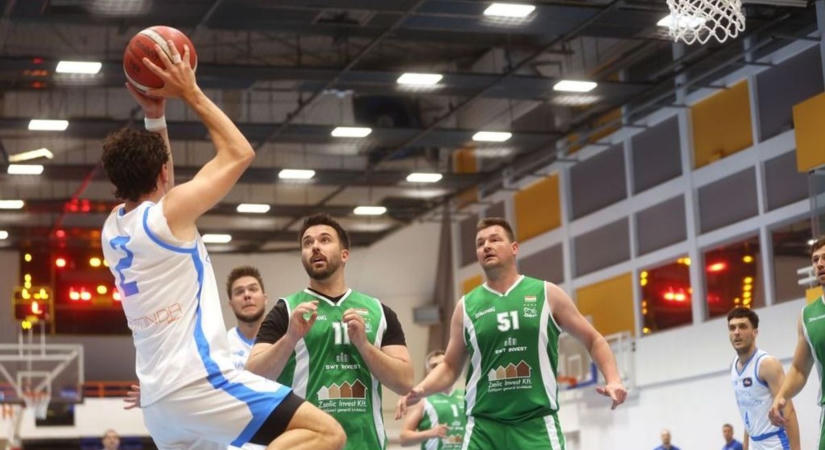 Örömkosárra hívják a kaposváriakat a Körcsarnokba
