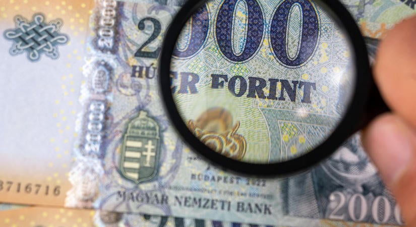 Háromhetes csúcsra ért a forint, több minden kedvez neki