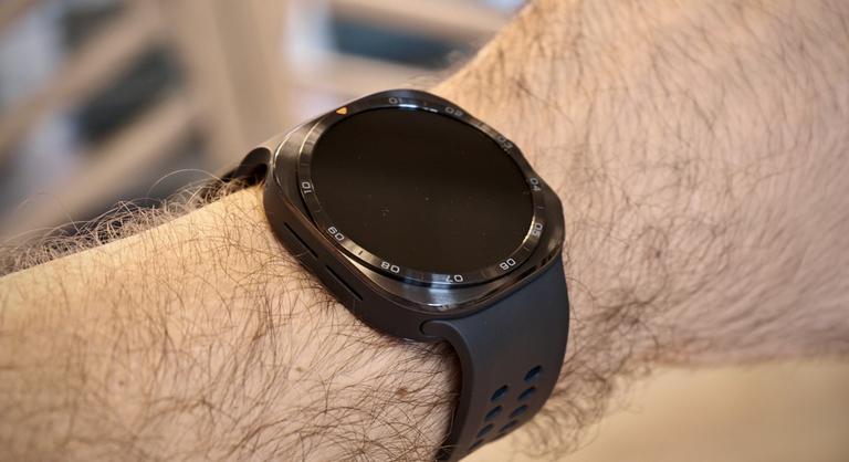 Extrém mélységekbe küldi a riválisokat a Samsung legújabb titánszörnyetege