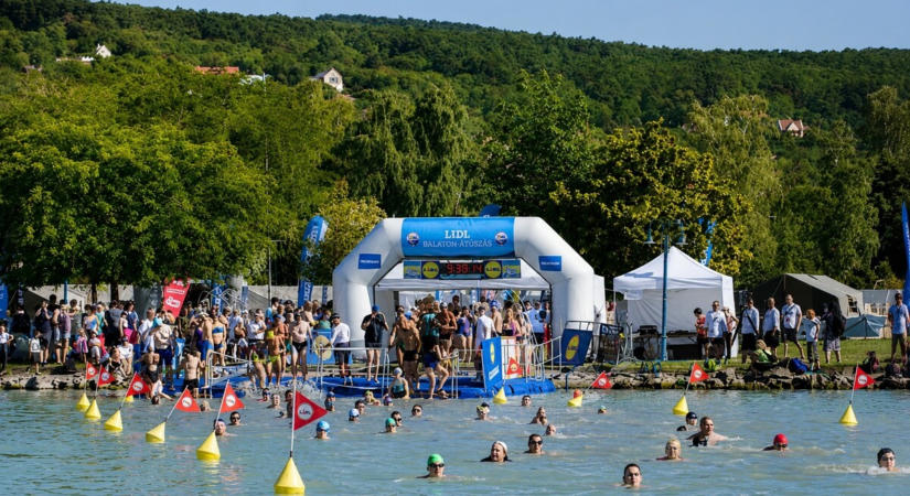 Balaton-átúszás 2026: szombaton rajtol a 44. Lidl Balaton-átúszás