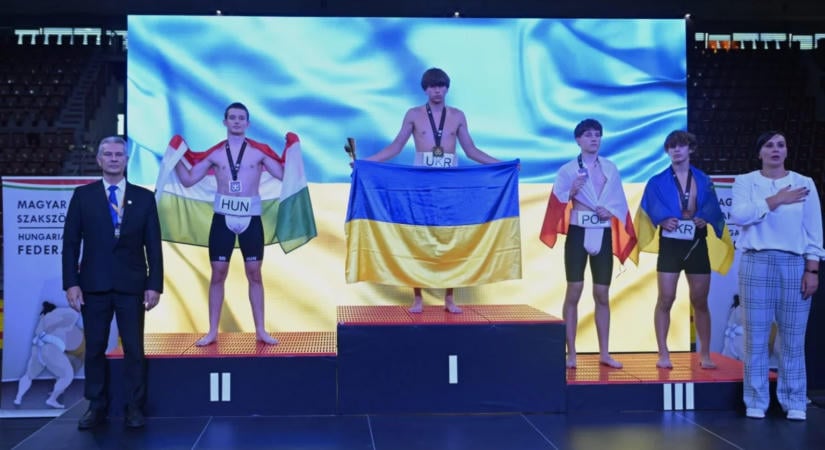 Kilenc magyar érem a veszprémi utánpótlás szumó-Európa-bajnokságon
