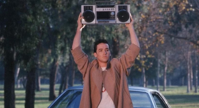 A 60 éves John Cusack fura okból lett gamer, és el is árulta, hogy mik voltak azok a játékok, amiket eddig végigjátszott