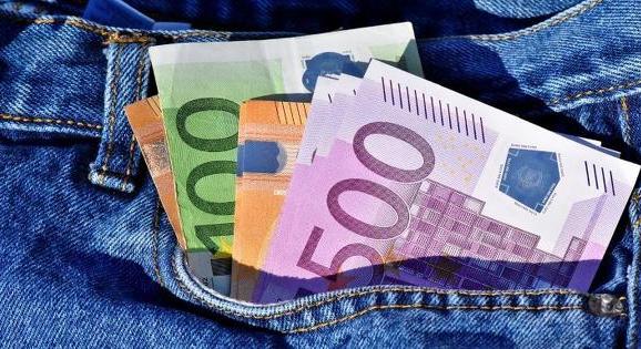 Megütötték a forintot