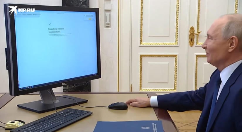 Aktiválatlan Windows virított az online szavazó Putyin előtt, és van egy másik furcsaság is
