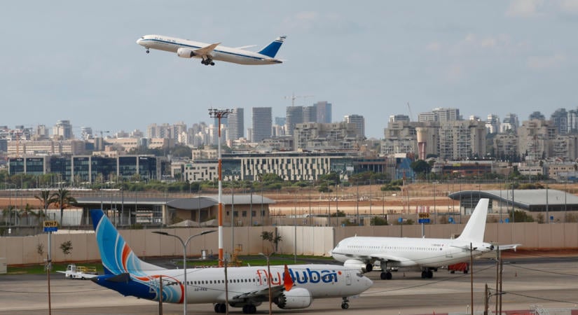 Sokkoló felvétel került elő a flydubai gépéről a késes támadás után