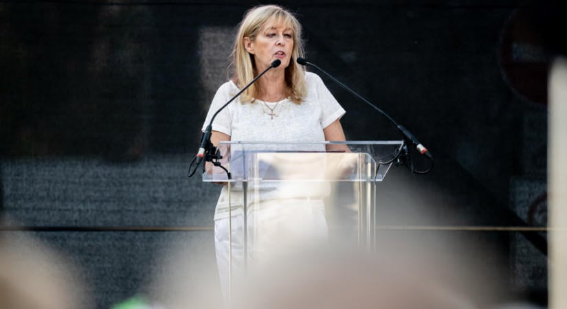 „Senki sem tud Ön helyett nyilatkozni. Ne féljen!” – üzente Schmidt Mária Tarr Zoltánnak