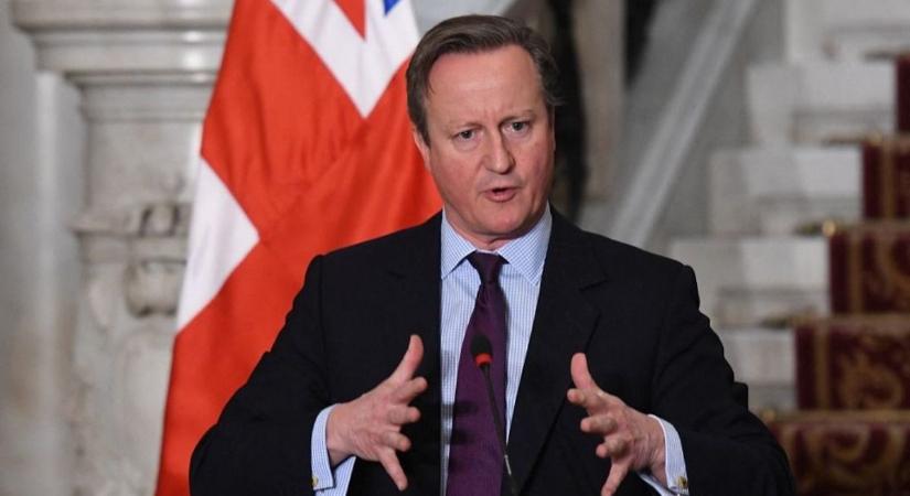 Figyelmeztette Iránt a brit külügyminiszter