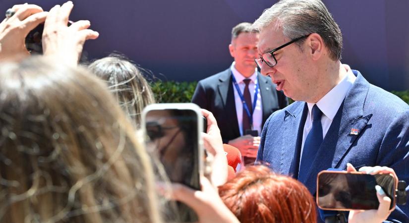 Nyolc tagállam fékezte Szerbiát, az Európai Parlament kemény üzenetet küldött a Vučić-rezsimnek