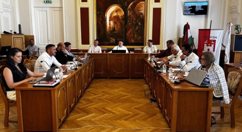 Félmilliárd forintért vásárolja meg a kalocsai repülőteret a Qualitrans-Cargo