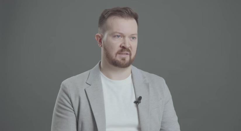 Új pozícióban folytatja Szabó Bence