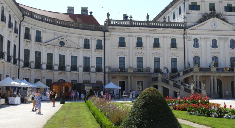 Fertődön ünnepi forgatag fogadta az érdeklődőket augusztus 20-án - fotók