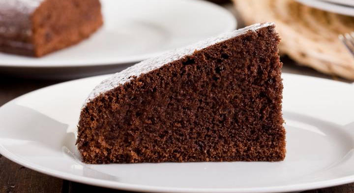 Olasz csokoládétorta egyszerűen: szaftos, puha és ellenállhatatlan