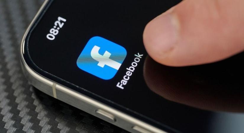 Megreccsent és elesett a Facebook, tömegeknél állt le a rendszer – gond van az Instával és a Messengerrel is