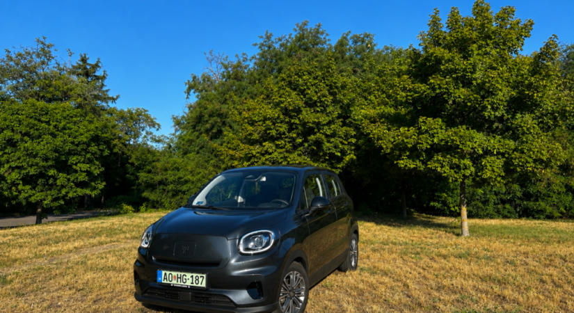 Egy „maréknyi” autó, meglepően sok tudással – Leapmotor T03 teszt