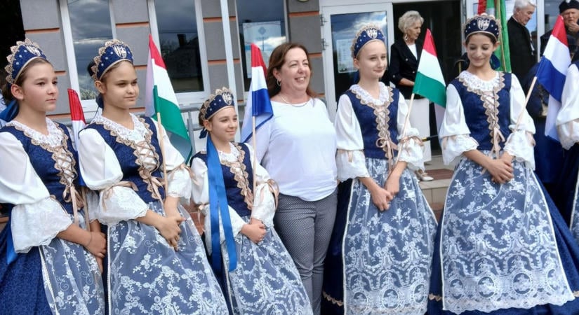 Kadétdámákat avattak Zalában