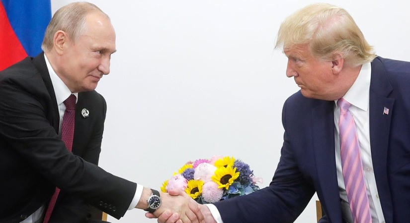 Babis szerint „hatalmas pofon Európának” Trump és Putyin megállapodása az orosz olajtermékekről