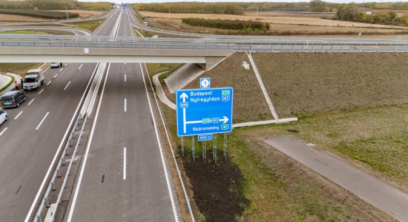 138 milliárdos beruházást adtak át Magyarországon: év végéig ingyen használható az új gyorsforgalmi út