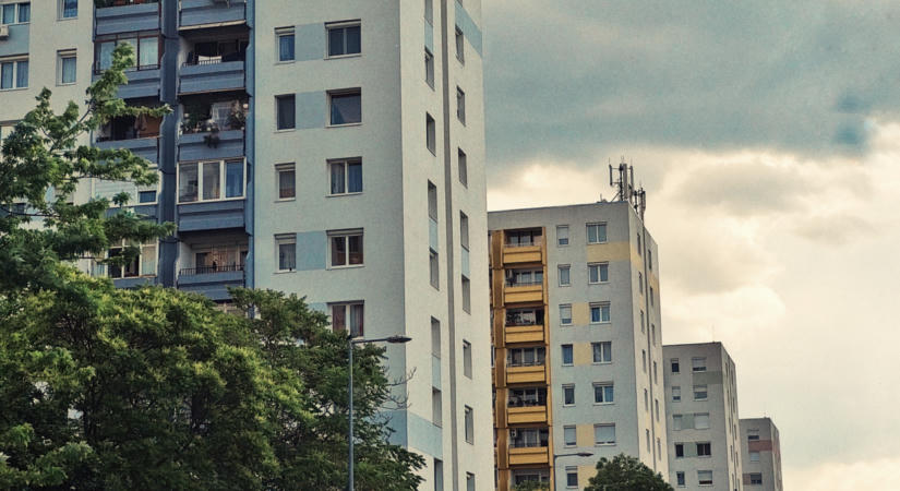 Kegyetlen igazság derült ki a magyar lakáspiacról: egy élet munkája is kevés lehet a saját otthonhoz