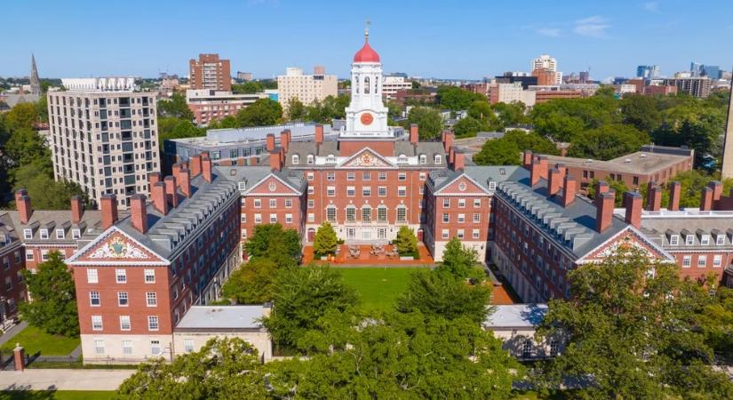 Testrészeket árultak a Harvard Egyetemen