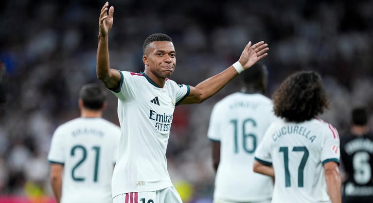 Kylian Mbappé elszabadult, gálameccsé varázsolta José Mourinho hazai debütálását